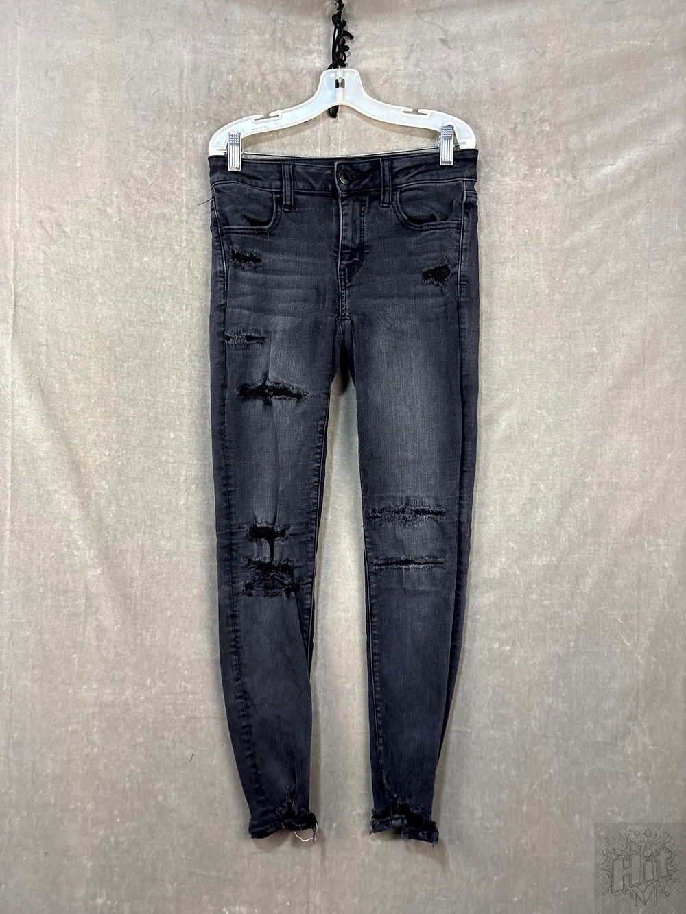 American Eagle Distressed Black Skinny Jeans, Size 8